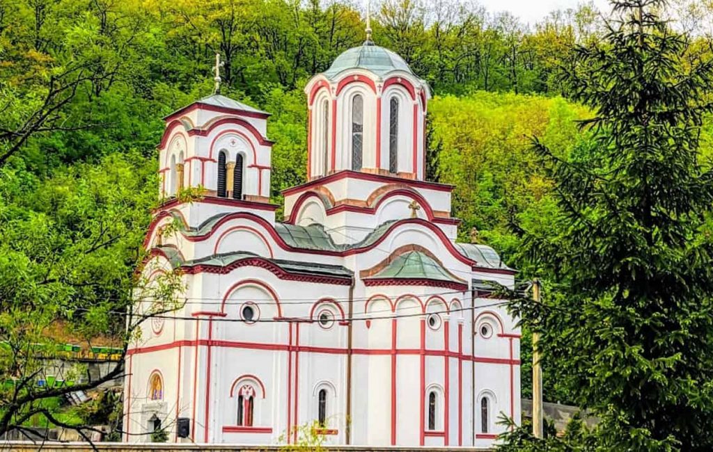 Манастир Тумане