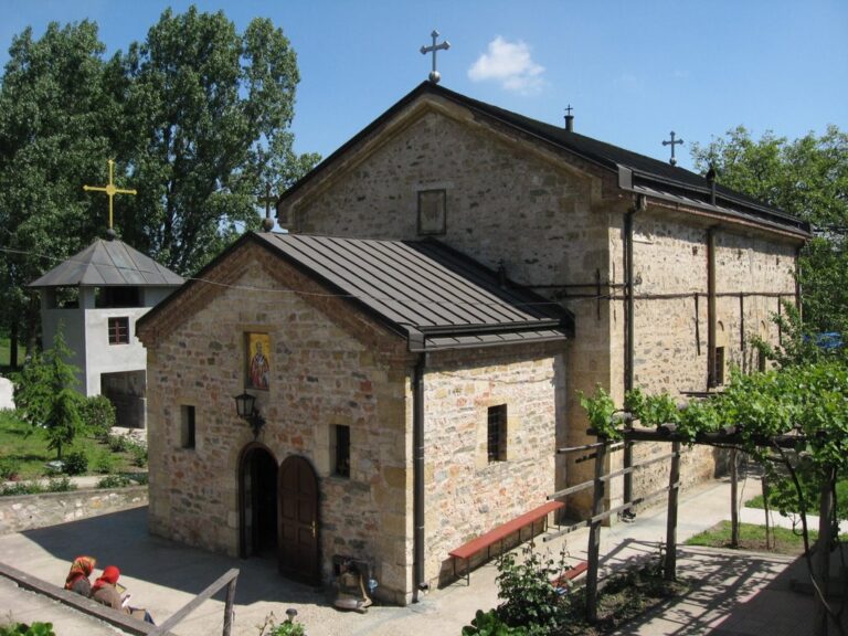 Манастир Рукумија