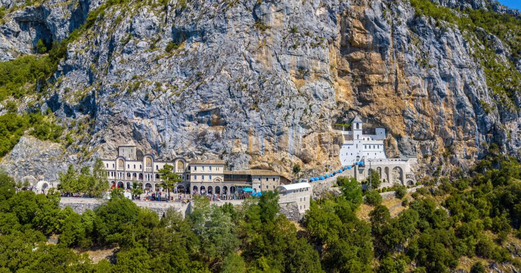 manastir Ostrog poklonicko putovanje