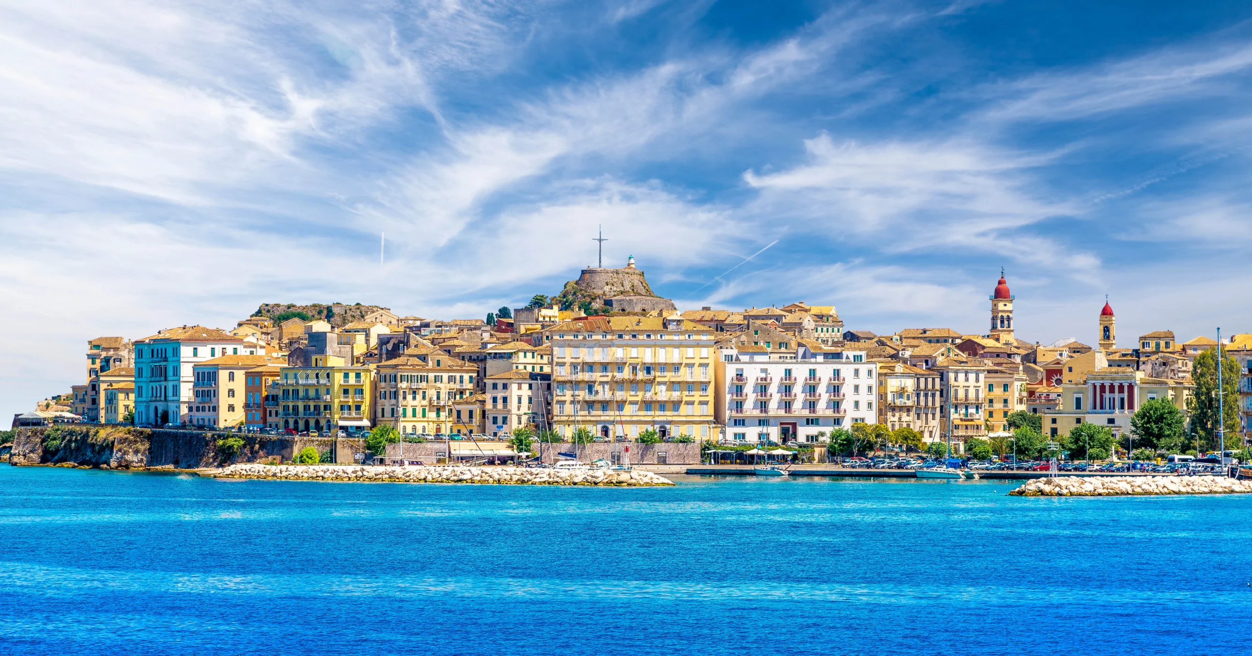 Крф на путу Плаве гробнице