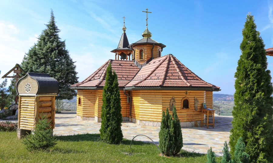 Манастири Лешје, Света Петка, Копорин